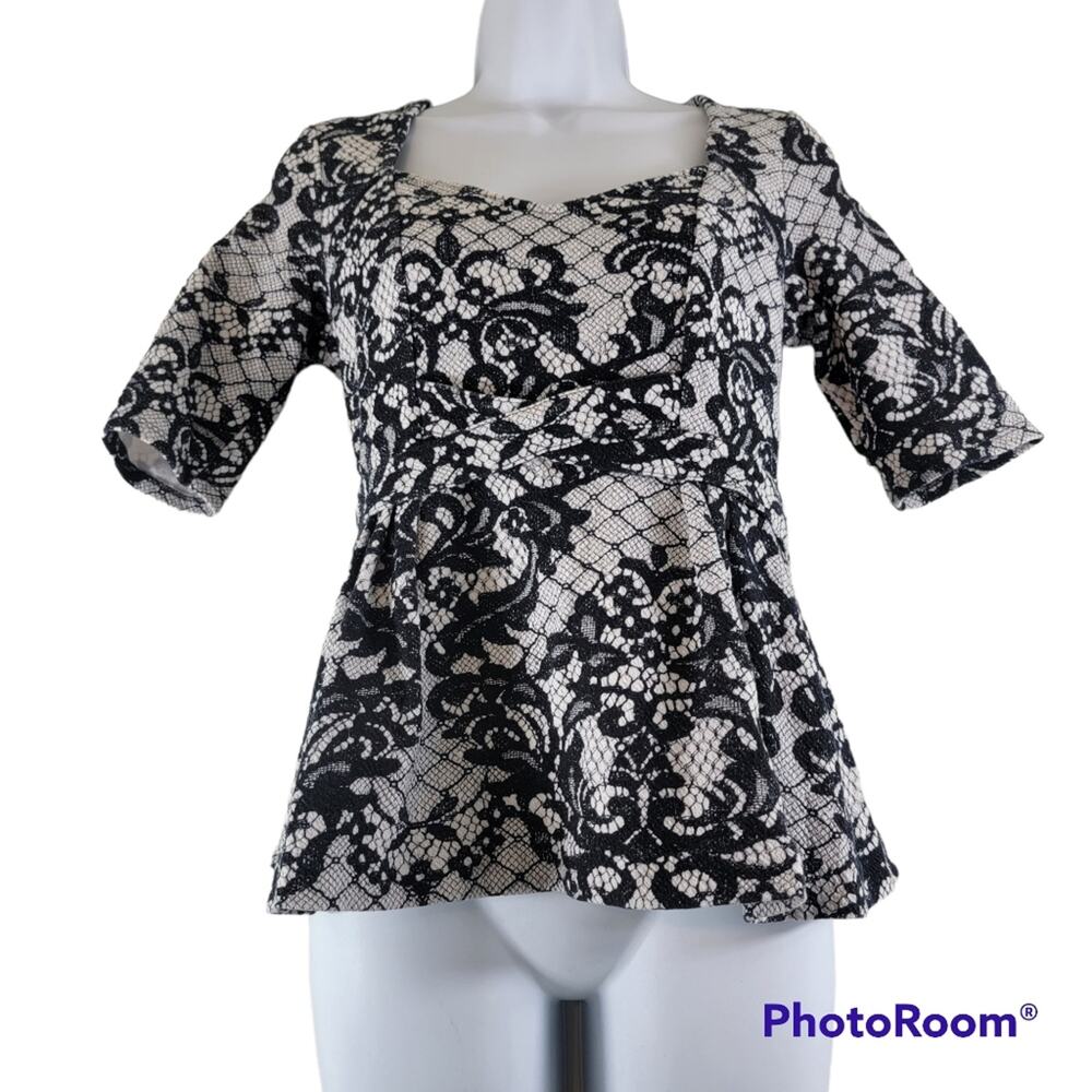 Anthropologie Postmark  Leia Black and White Woven Lace Peplum Top Size Small